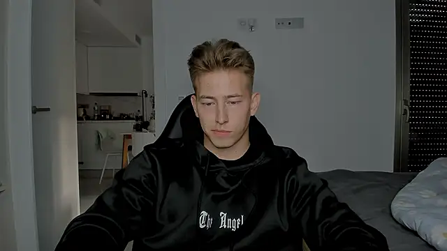 find0m master online show from April 9, 5:18 pm