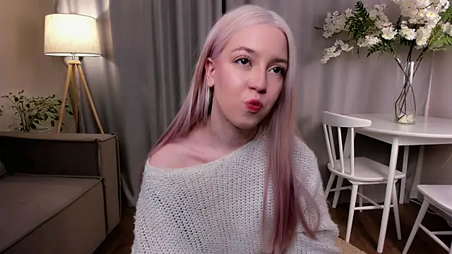 TinaStevenson online show from October 22, 10:42 pm