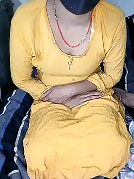 Snapshot of Sexy_Riya_Bhabhi chatting on October 28, 4:09 pm Sexy Riya Bhabhi online show from October 28, 4:09 pm