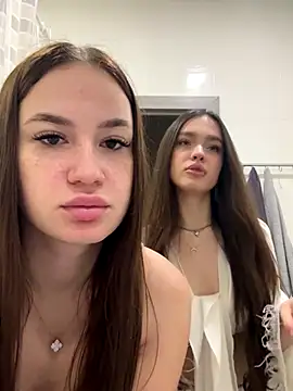 MayaGlow online show from December 21, 7:26 am