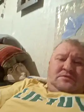 Snapshot of Dariusxxx14 chatting on October 20, 2:12 am Dariusxxx14 online show from October 20, 2:12 am