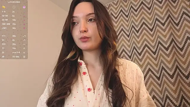 SylviaHamilton online show from April 25, 1:52 pm