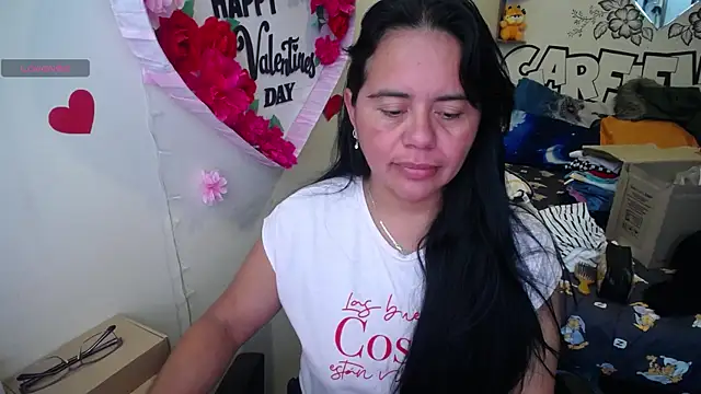 Snapshot of Miss__kendra_ chatting on July 8, 2:10 pm Miss kendra online show from July 8, 2:10 pm