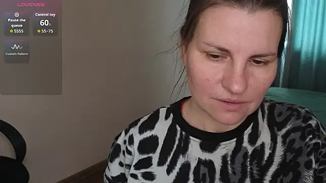 Mirabelle Velvet online show from November 21, 9:08 am