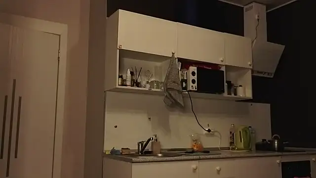 Aurisinst online show from April 7, 5:35 pm