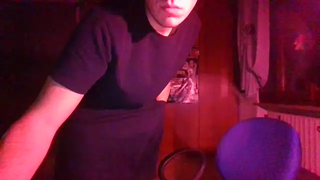Snapshot of Kaeell chatting on October 19, 10:32 pm Kaeell online show from October 19, 10:32 pm