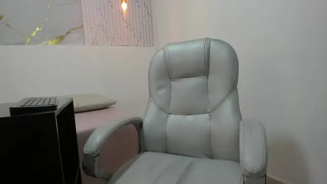 onlymen2025 online show from November 24, 8:08 pm