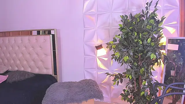 Ethan thouse online show from October 27, 7:18 pm