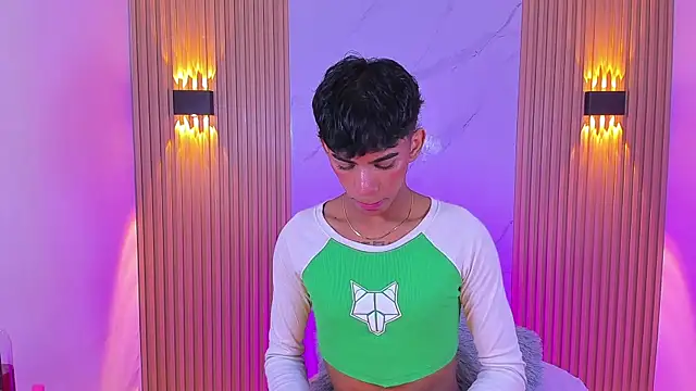 Ethan thouse online show from November 21, 11:14 pm