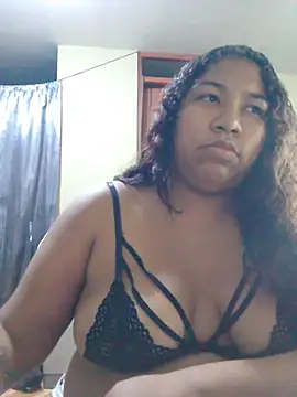 Snapshot of AprilBelmore chatting on February 12, 5:46 am AprilBelmore online show from February 12, 5:46 am