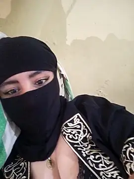 Snapshot of arab_dam chatting on November 18, 10:36 pm arab dam online show from November 18, 10:36 pm