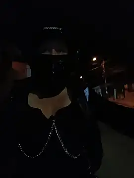 Scarlet Aura online show from November 8, 5:29 am