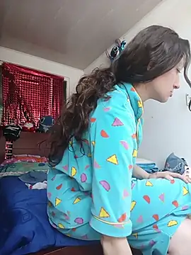 Snapshot of Lucy_colee chatting on November 18, 4:44 pm Lucy colee online show from November 18, 4:44 pm