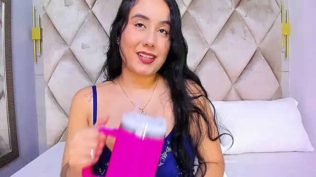 GabyParker  online show from April 18, 12:09 pm