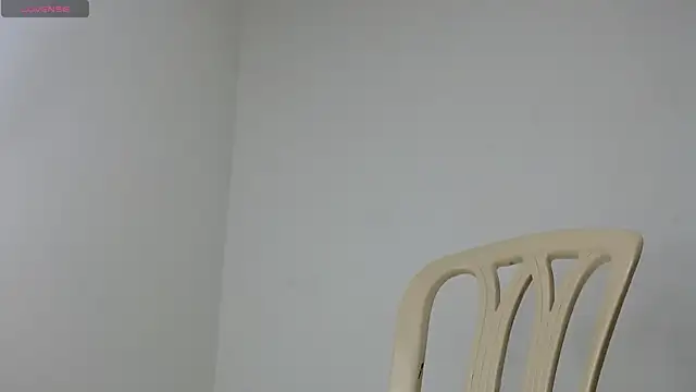 Snapshot of drako_monster chatting on October 11, 6:45 am drako monster online show from October 11, 6:45 am