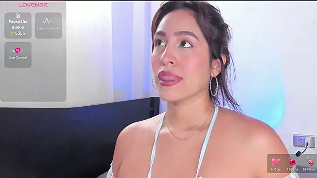 Nyxaraa online show from November 11, 8:42 pm