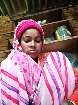 Snapshot of Co_punam chatting on February 5, 1:32 am Co punam online show from February 5, 1:32 am