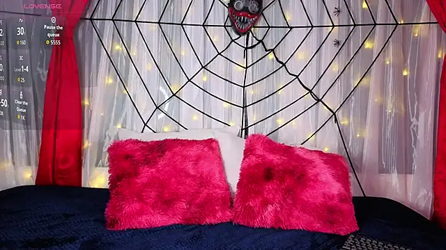 Victoria Jonhss online show from November 1, 12:12 am