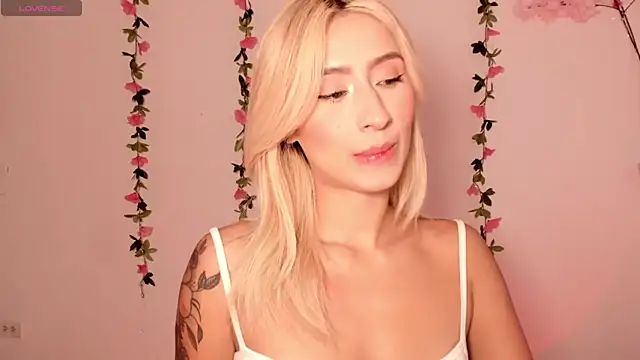 Ashleyroys 111 online show from February 16, 9:00 pm