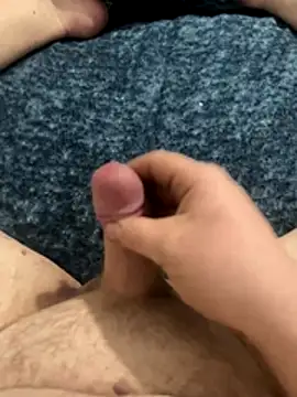 tinychub online show from November 4, 5:50 am