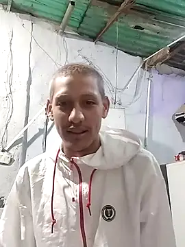 braybenito online show from October 8, 4:54 am