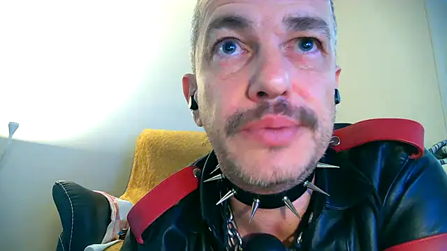 Nyctalopie8579 online show from November 9, 11:19 am