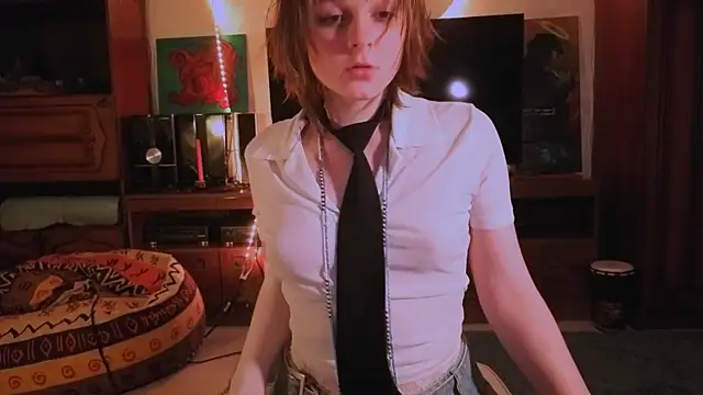 Snapshot of liquid0fluid0 chatting on February 27, 5:35 pm liquid0fluid0 online show from February 27, 5:35 pm