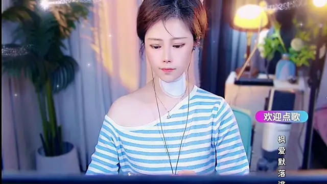 cherry-fa online show from March 25, 10:10 am