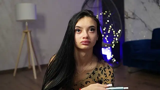 RachelRavee online show from January 9, 5:21 am