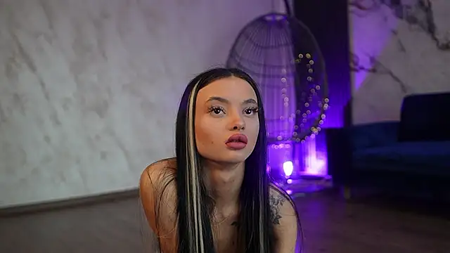 RachelRavee online show from February 27, 5:18 am