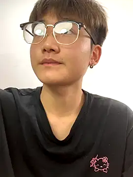 KK-cuteboy online show from October 9, 6:55 am