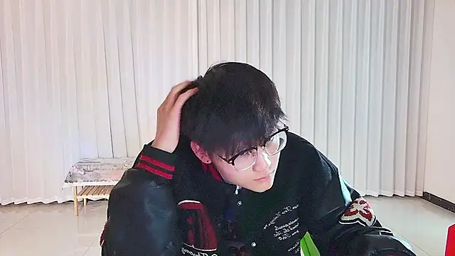 Snapshot of KK-cuteboy chatting on April 22, 5:10 am KK-cuteboy online show from April 22, 5:10 am