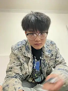 Snapshot of KK-cuteboy chatting on April 28, 11:37 am KK-cuteboy online show from April 28, 11:37 am