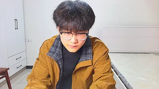 Snapshot of KK-cuteboy chatting on May 7, 12:21 pm KK-cuteboy online show from May 7, 12:21 pm