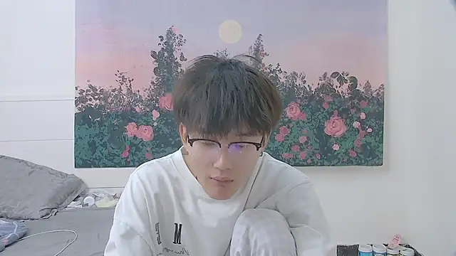 Snapshot of KK-cuteboy chatting on June 18, 12:20 pm KK-cuteboy online show from June 18, 12:20 pm