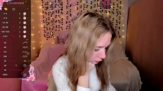 Evaa Braunn online show from November 25, 2:11 am