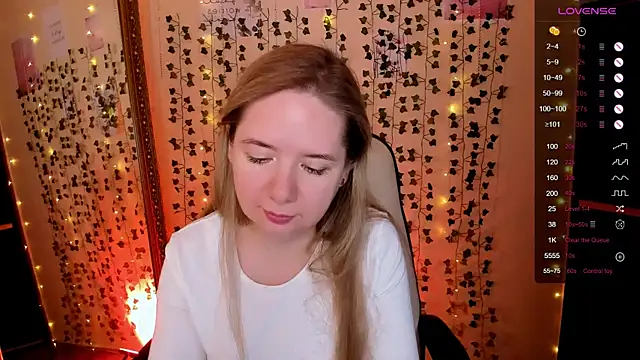 Evaa Braunn online show from March 2, 5:08 am