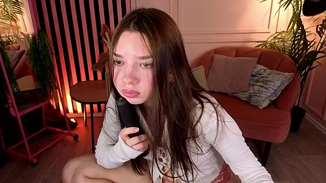 Snapshot of Sandy_Steel chatting on November 8, 9:02 pm Sandy Steel online show from November 8, 9:02 pm