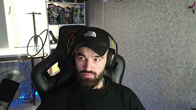 Nik Namee online show from December 2, 9:25 am