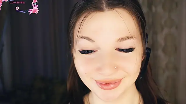 TheoPeecha online show from November 8, 7:30 am