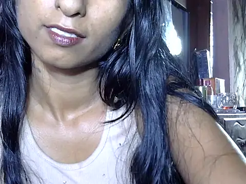 dreamerrrrr1 online show from January 18, 7:17 pm