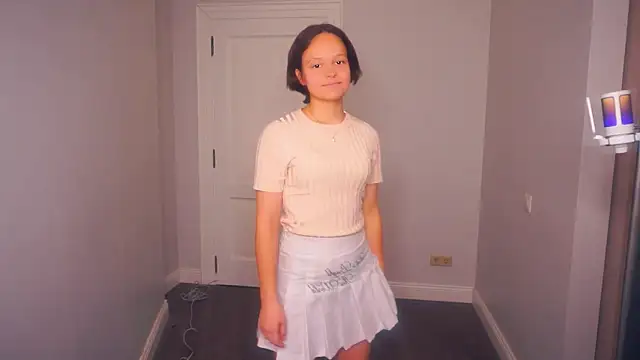 VeliaRogoff online show from November 22, 2:05 pm