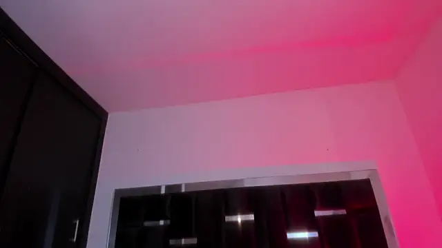 Snapshot of Cami_KingSex chatting on July 9, 7:29 pm Cami KingSex online show from July 9, 7:29 pm
