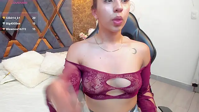 Snapshot of Vittoria_Conti_ chatting on November 4, 5:12 pm Vittoria Conti online show from November 4, 5:12 pm