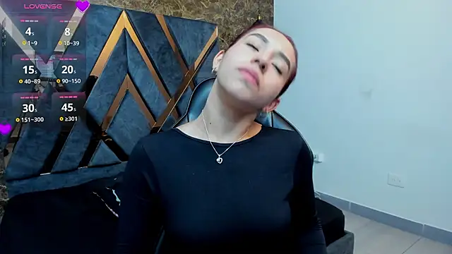 Vittoria Conti  online show from March 24, 5:29 pm