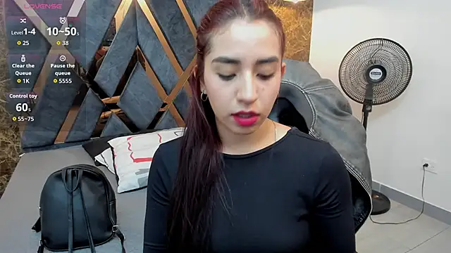 Vittoria Conti  online show from April 17, 5:16 pm