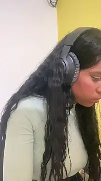 thepicis online show from October 21, 11:27 pm