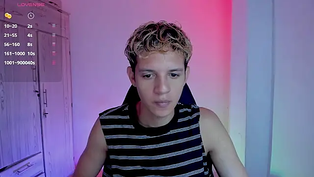 tylernova online show from February 21, 3:29 am