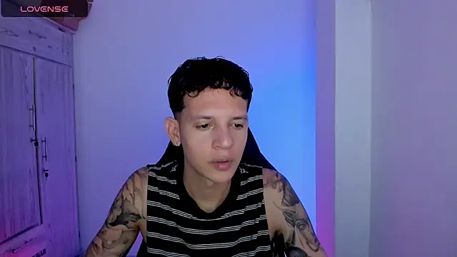tylernova online show from May 30, 3:25 am