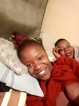 Black-Goddess18 online show from November 10, 9:52 am